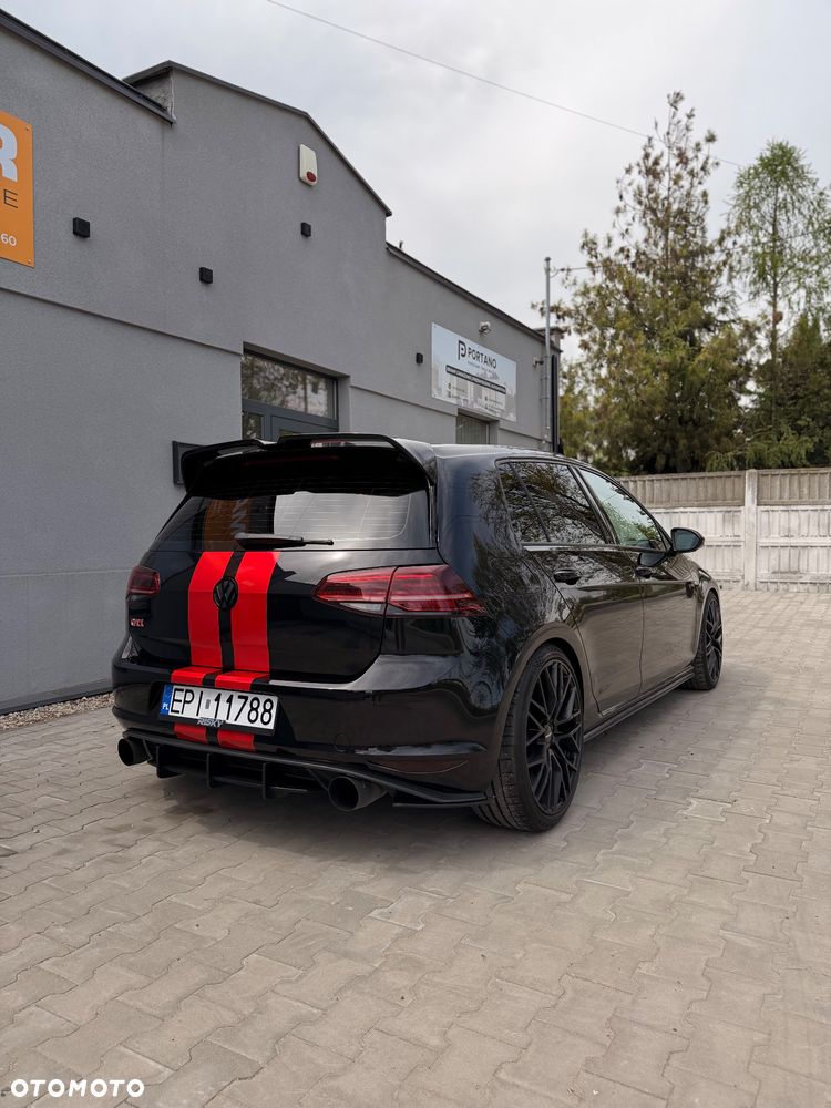Volkswagen Golf GTI (BlueMotion Technology) DSG - 6