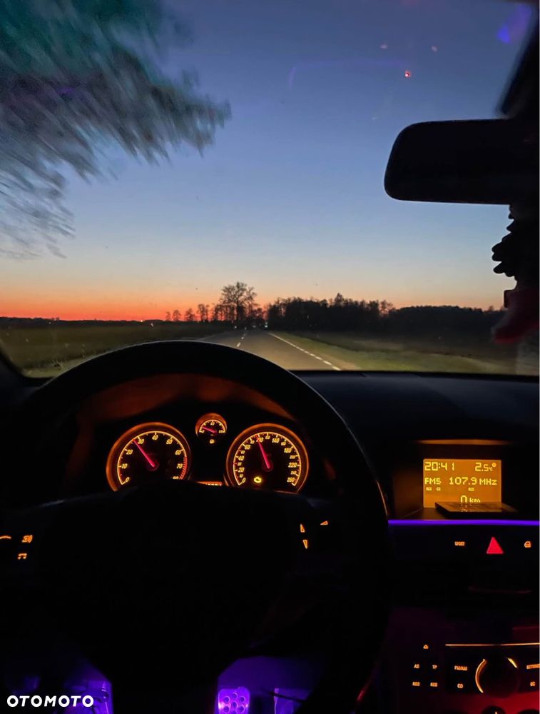 Opel Astra III 1.8 Sport - 8