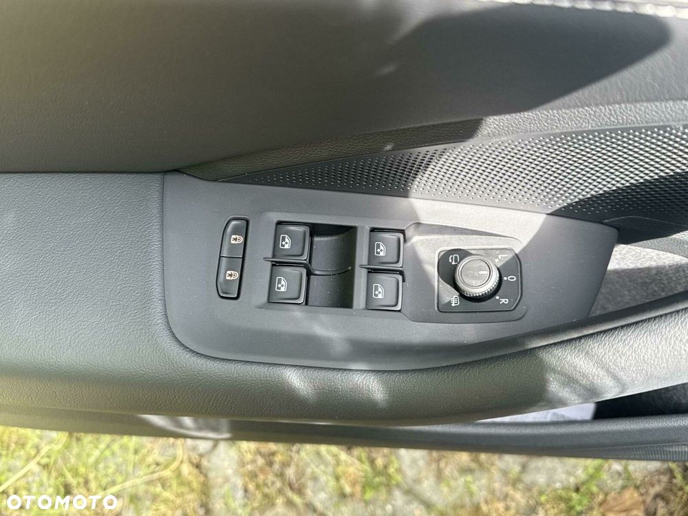 Volkswagen Passat 2.0 TDI SCR Business DSG - 20