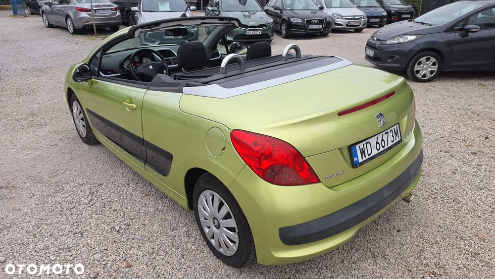 Peugeot 207 1.6 Turbo Platinum - 31