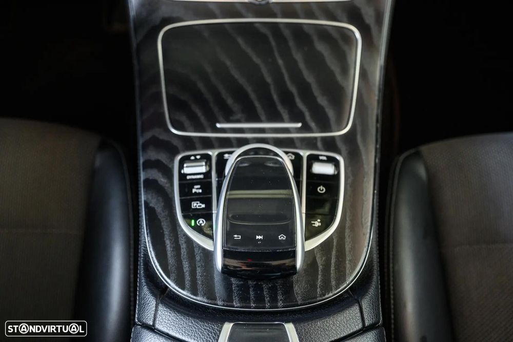 Mercedes-Benz E 220 d 9G-TRONIC Avantgarde - 60