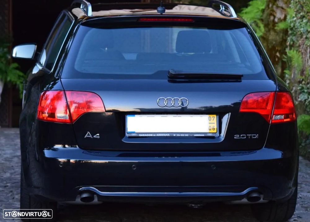 Audi A4 Avant 2.0 TDi Advance - 1