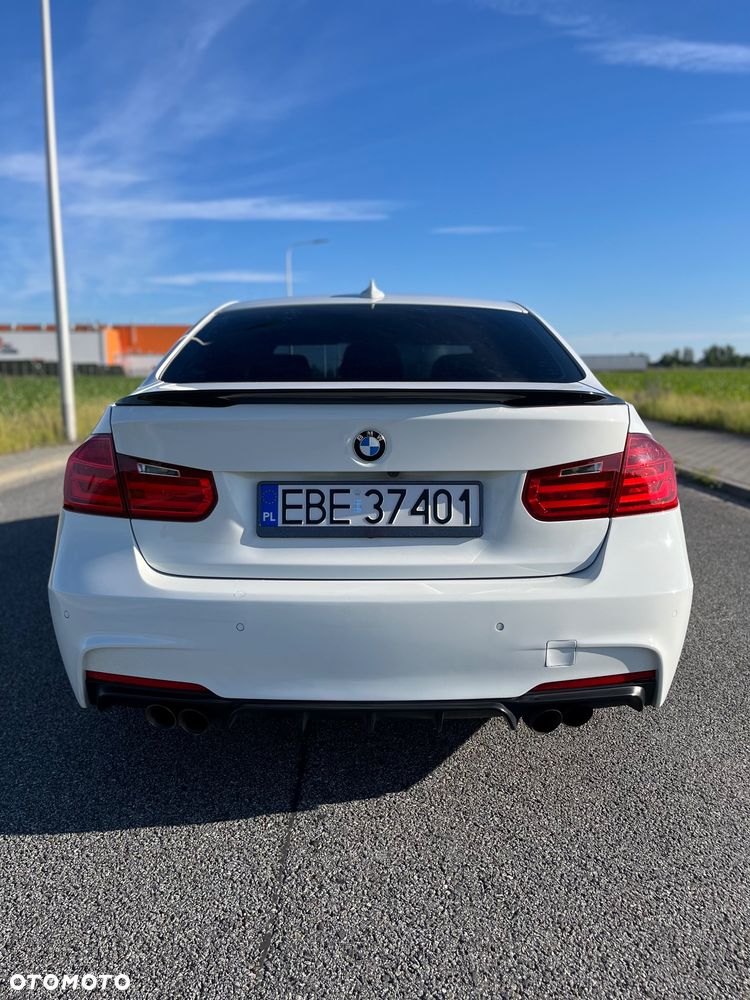 BMW Seria 3 335i - 8