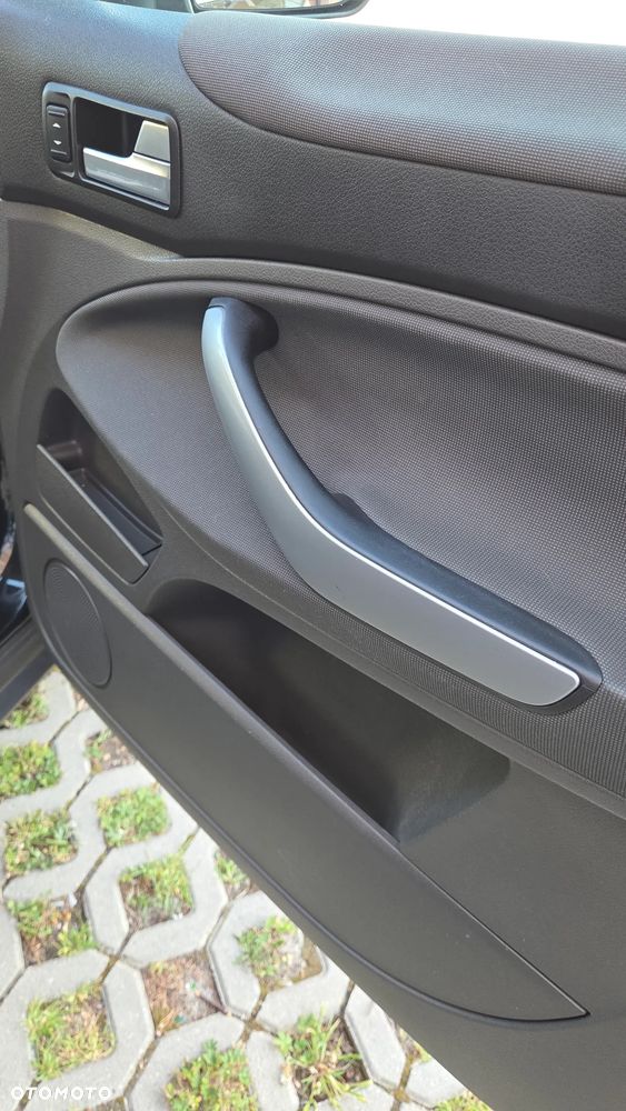 Ford Kuga 2.0 TDCi Trend - 16