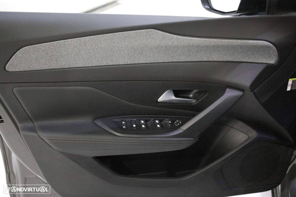 Peugeot 308 1.5 BlueHDi Allure EAT8 - 16