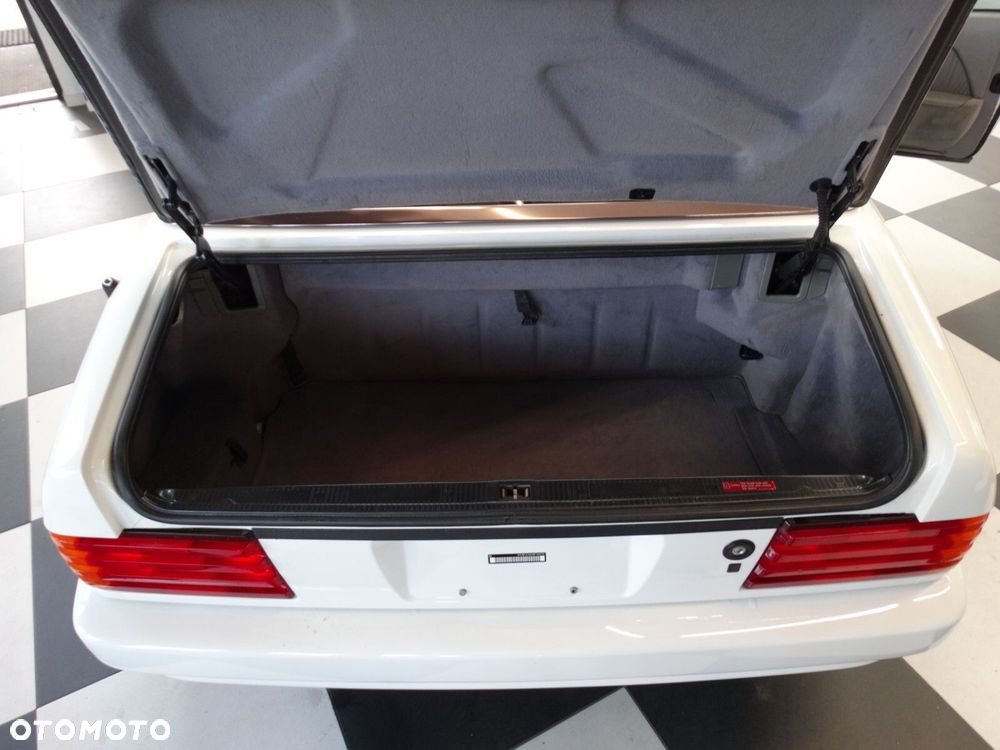 Mercedes-Benz SL - 9