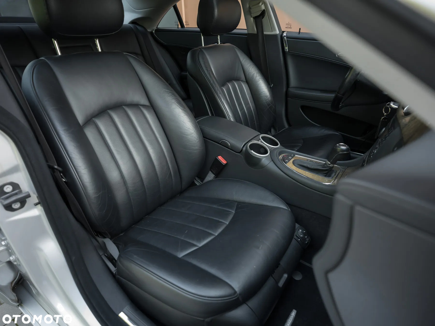 Mercedes-Benz CLS 500 7G-TRONIC - 19