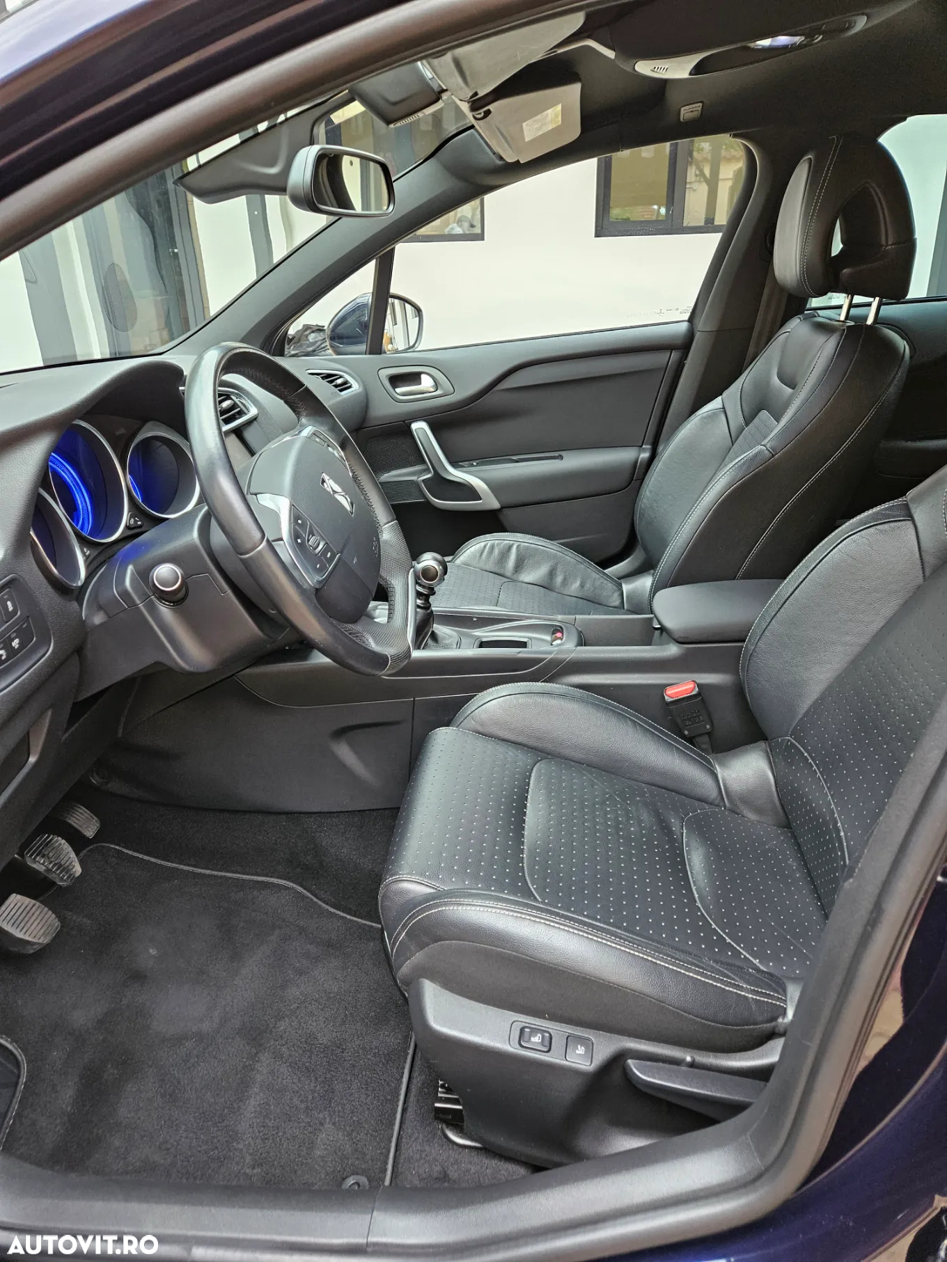 DS Automobiles DS 4 - 8