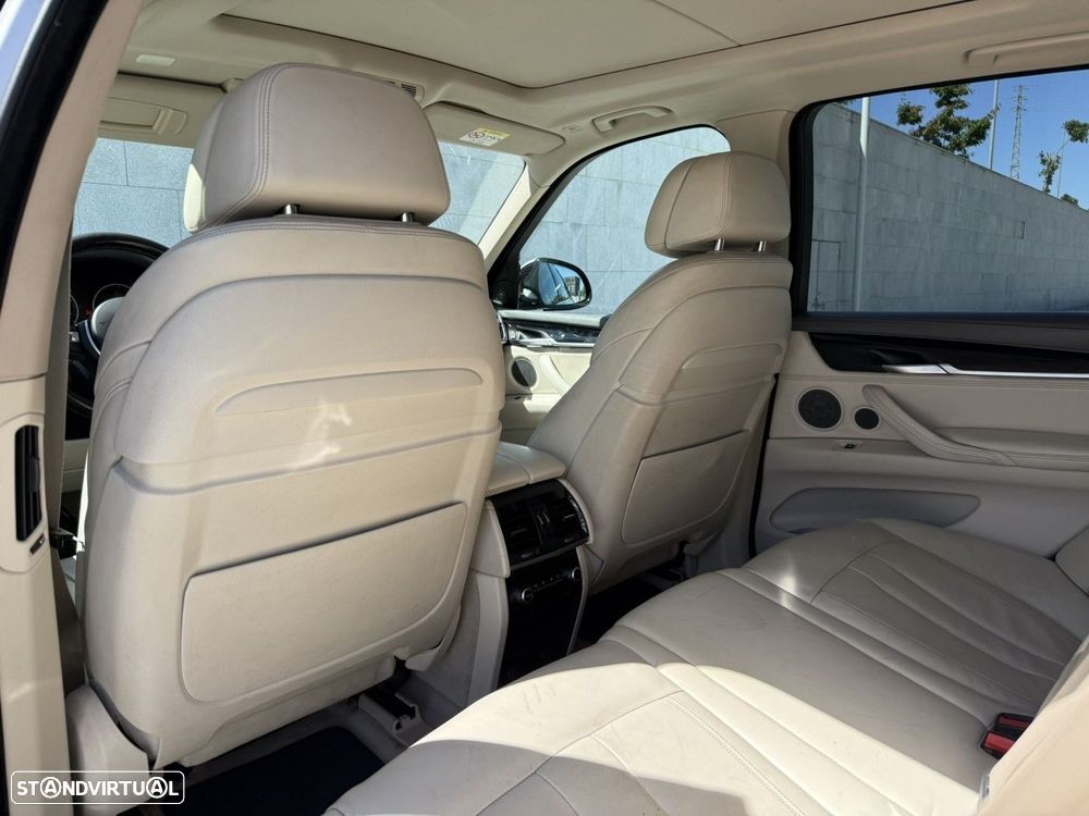 BMW X5 xDrive40e — fotografia 20