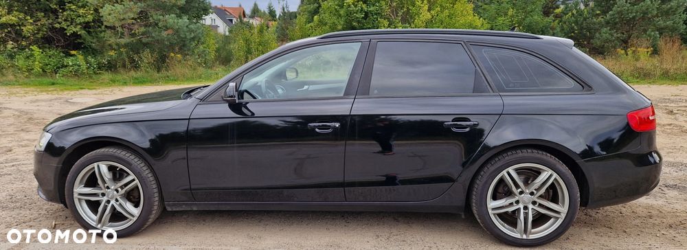 Audi A4 Avant 2.0 TDI Quattro S tronic - 10