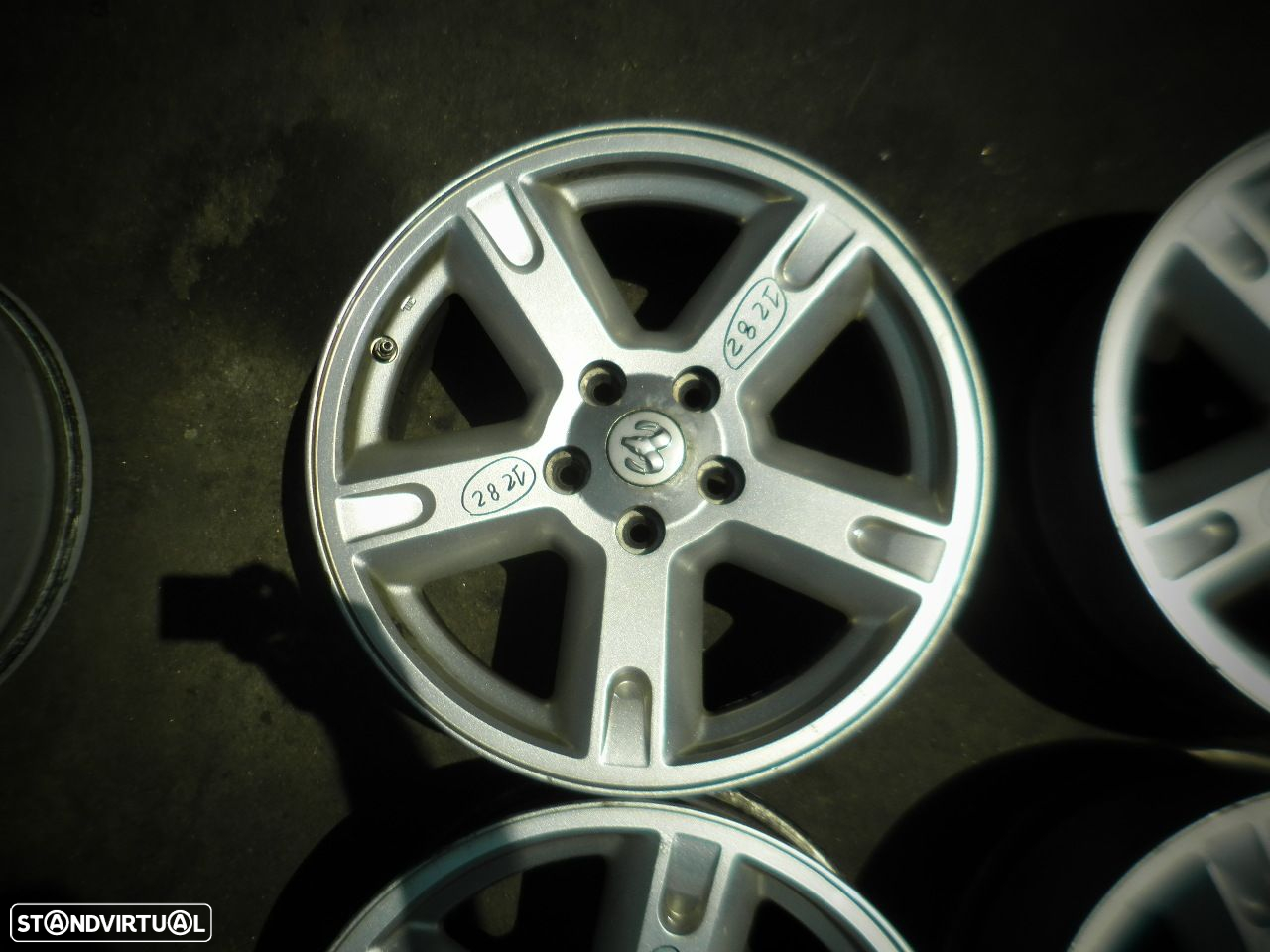 Jogo De Jantes Jgjant1282 DODGE NITRO 2007 2.7 177CV 5P PRETO ET80 7X17 5X114.5 71.7MM - 5
