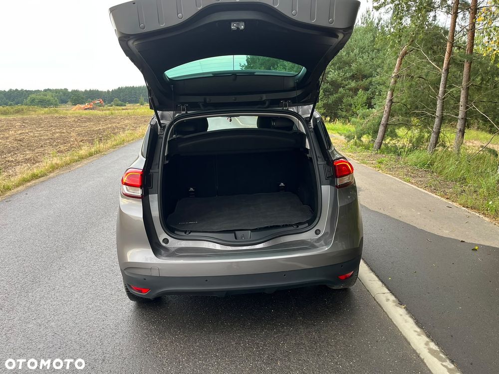 Renault Scenic - 8