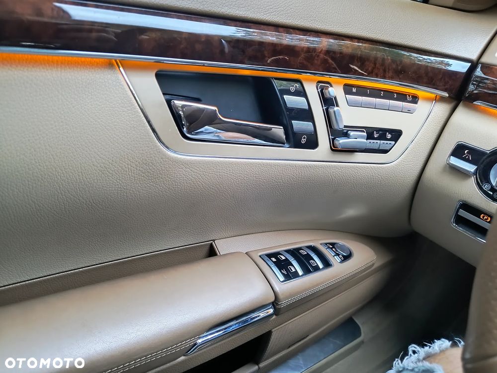 Mercedes-Benz Klasa S 63 AMG L 7G-TRONIC - 18