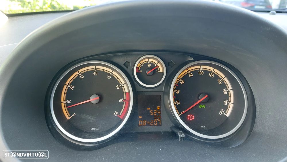 Opel Corsa 1.4 16V Edition - 1