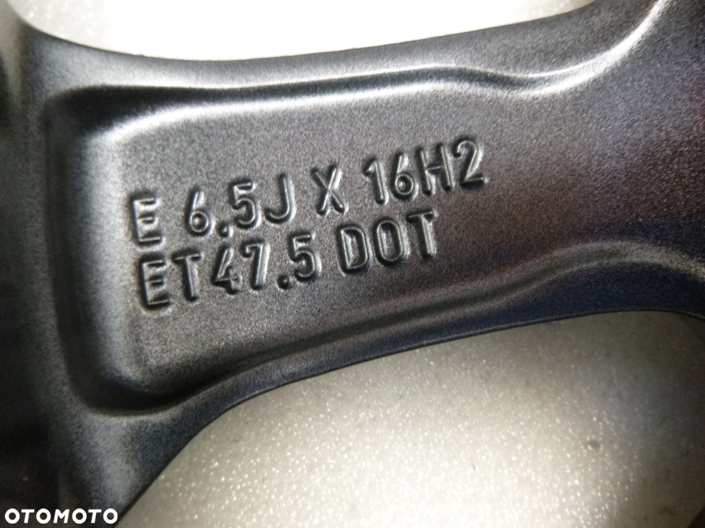 FORD FIESTA MK8 FELGA R16 6,5Jx16H2 ET47,5 - 9