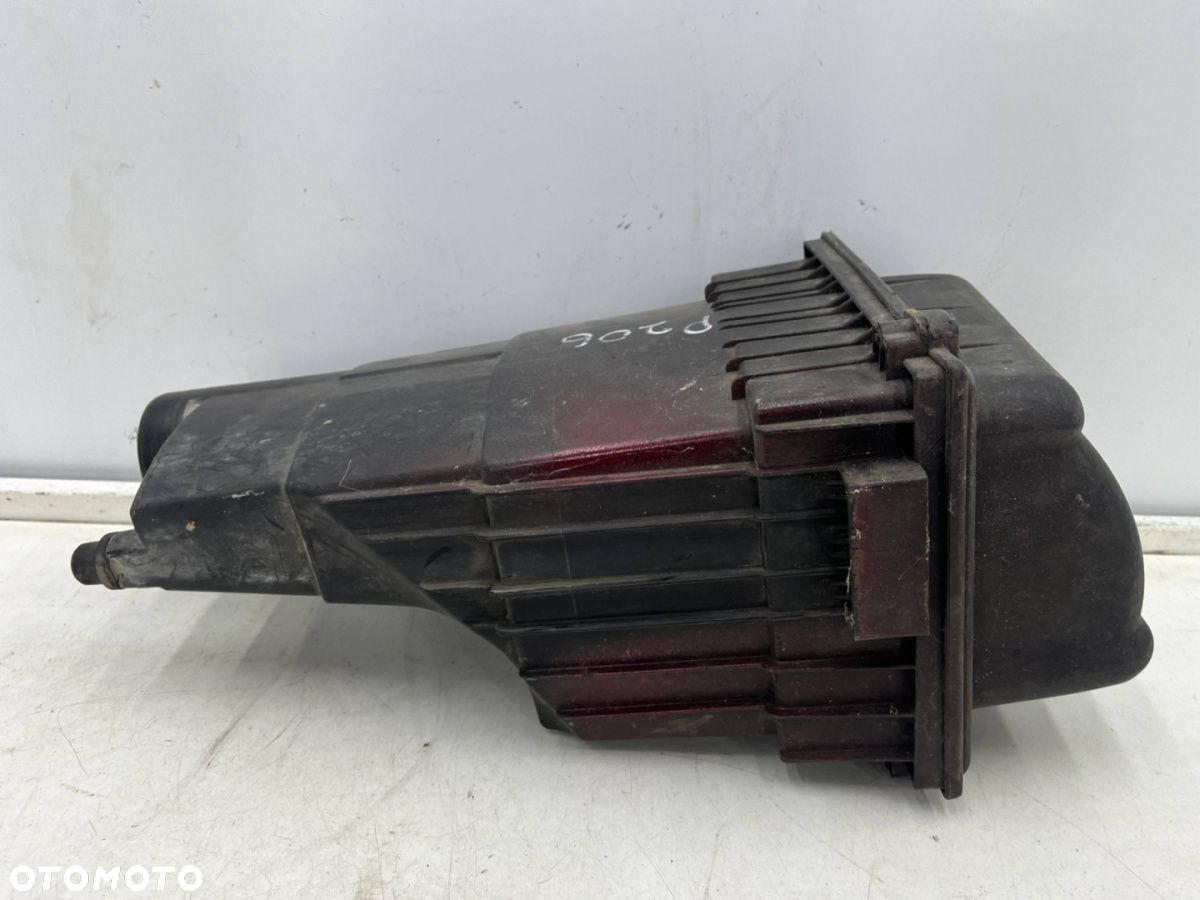 Obudowa filtra powietrza Peugeot 206 Dolot 1.4b 9634107180 - 6