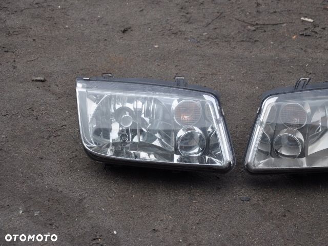 vw volkswagen bora lampa prawa WYSYŁKA - 1