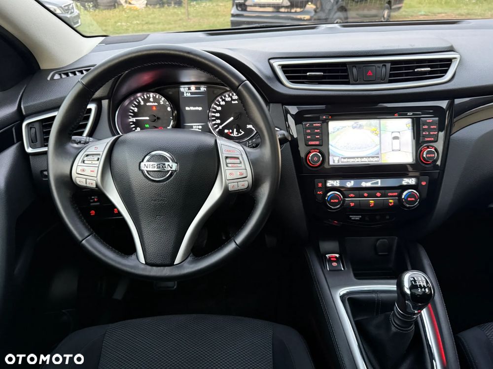 Nissan Qashqai 1.6 DIG-T Tekna - 33