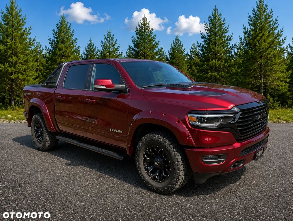RAM 1500 Crew Cab Shortbed Bighorn - 8