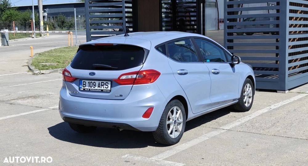 Ford Fiesta 1.0 EcoBoost Titanium - 4