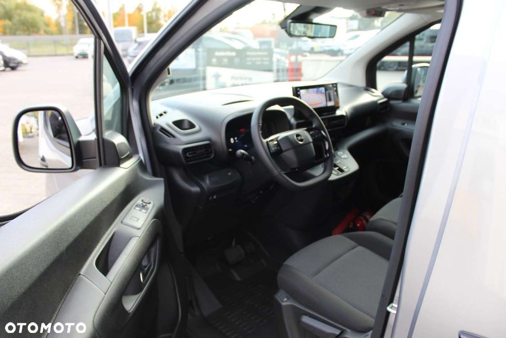 Opel Combo - 17
