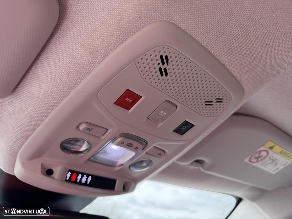 Citroën e-C4 50 kWh E-Series Collection - 27