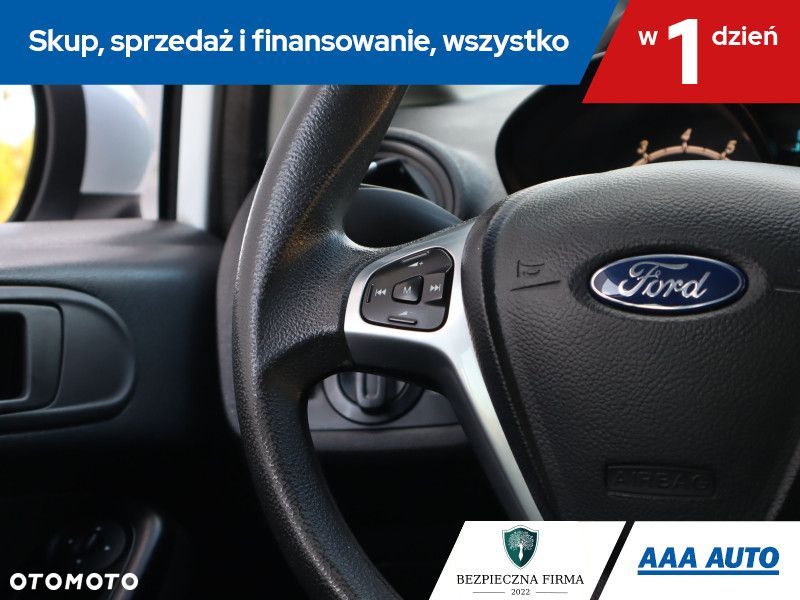Ford Fiesta - 17