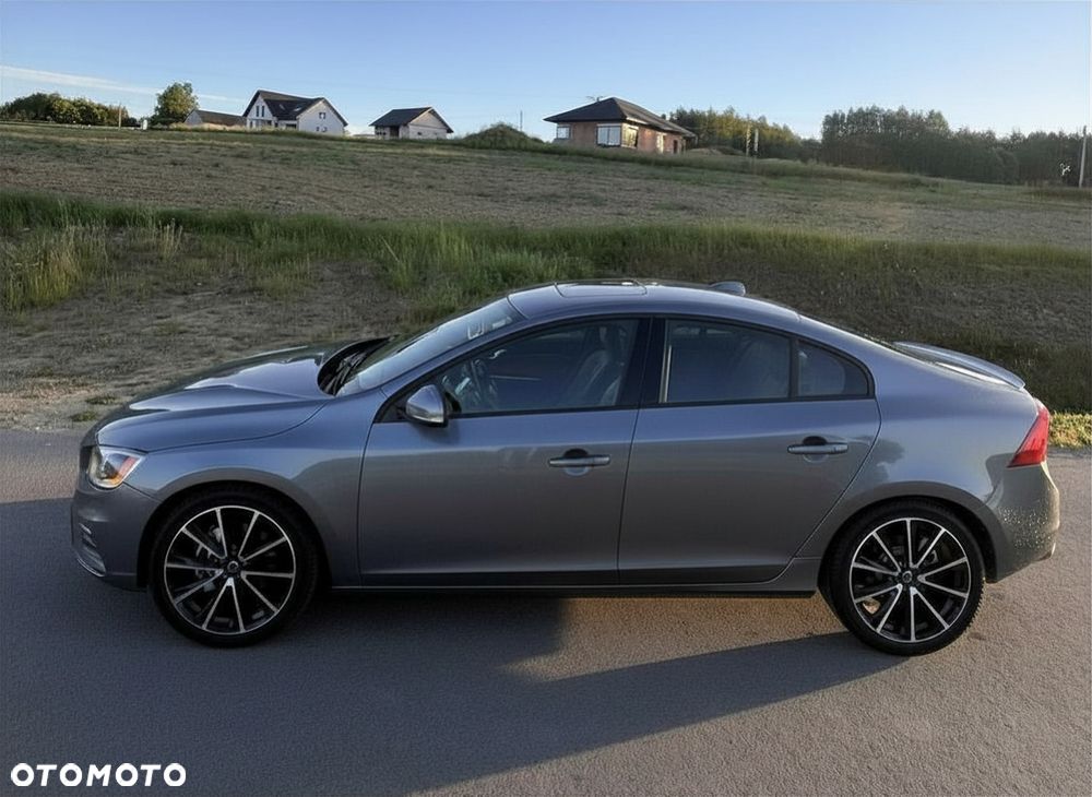Volvo S60 - 5