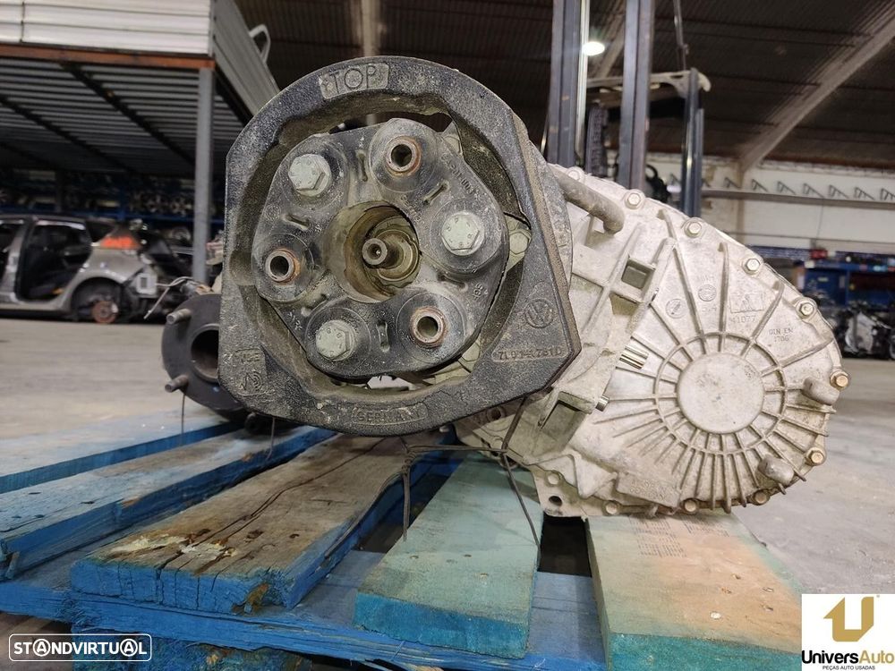 CAIXA VELOCIDADES VOLKSWAGEN TOUAREG 2006 -09D300038D - 1