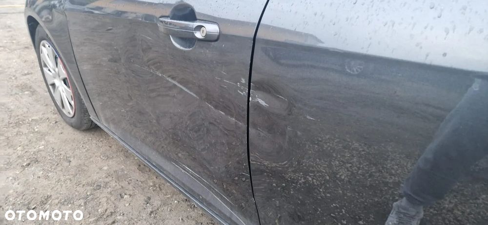 Ford Focus SW ver-1-5-ecoblue-start--stopp--system-active-style - 5