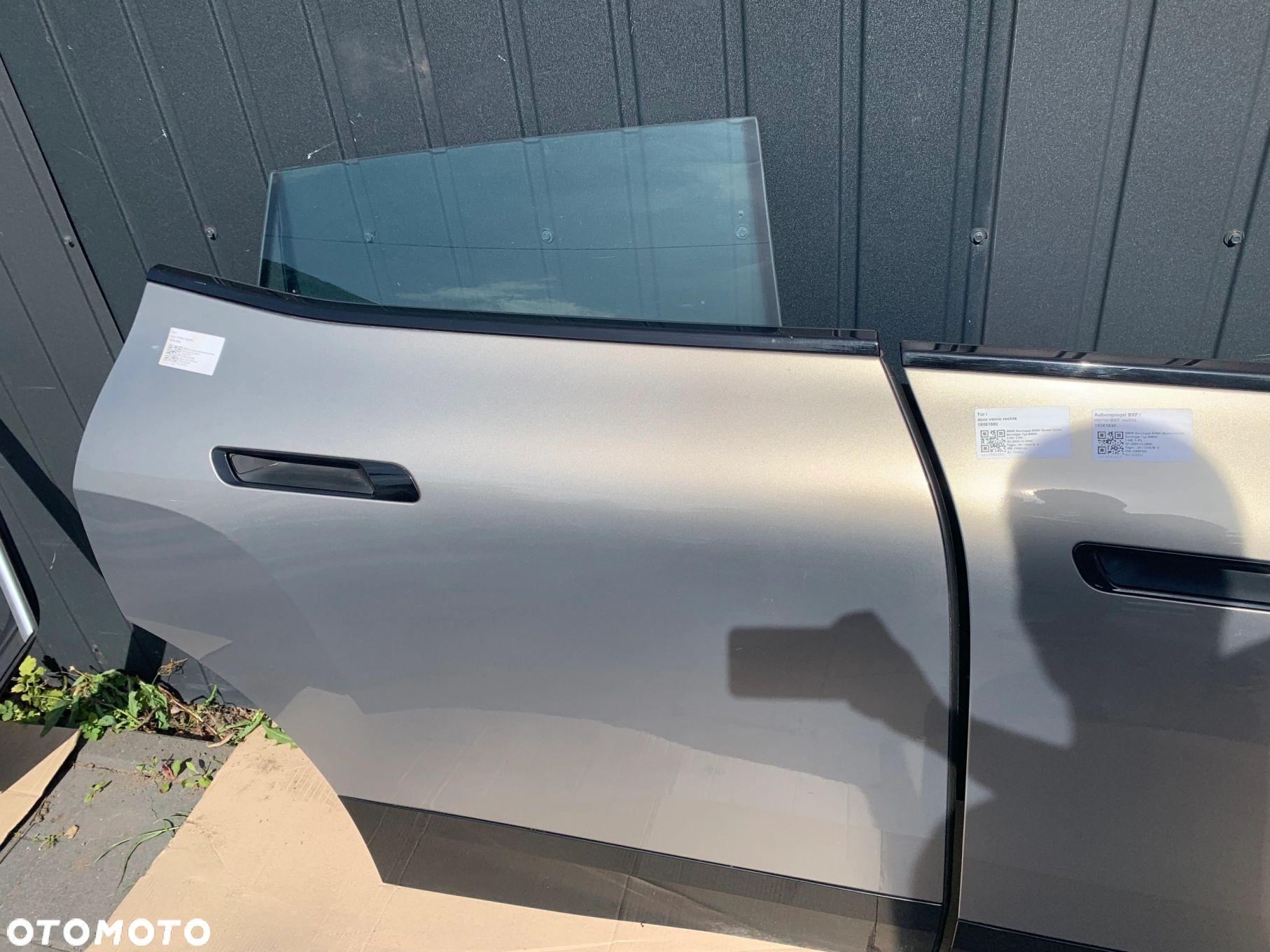 DRZWI PRAWA STRONA PRZÓD TYŁ BMW iX I20 C4A OXIDE GREY II METALLIC - 6