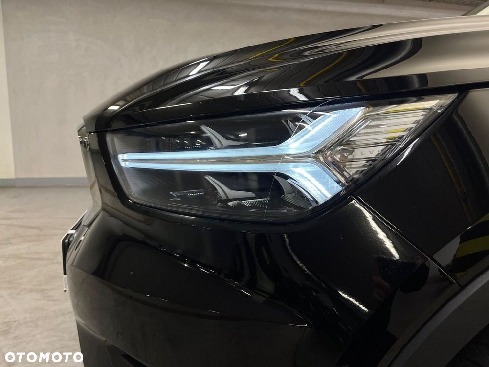 Volvo XC 40 T3 Momentum - 14