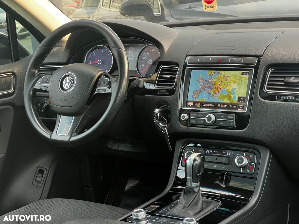 Volkswagen Touareg - 8