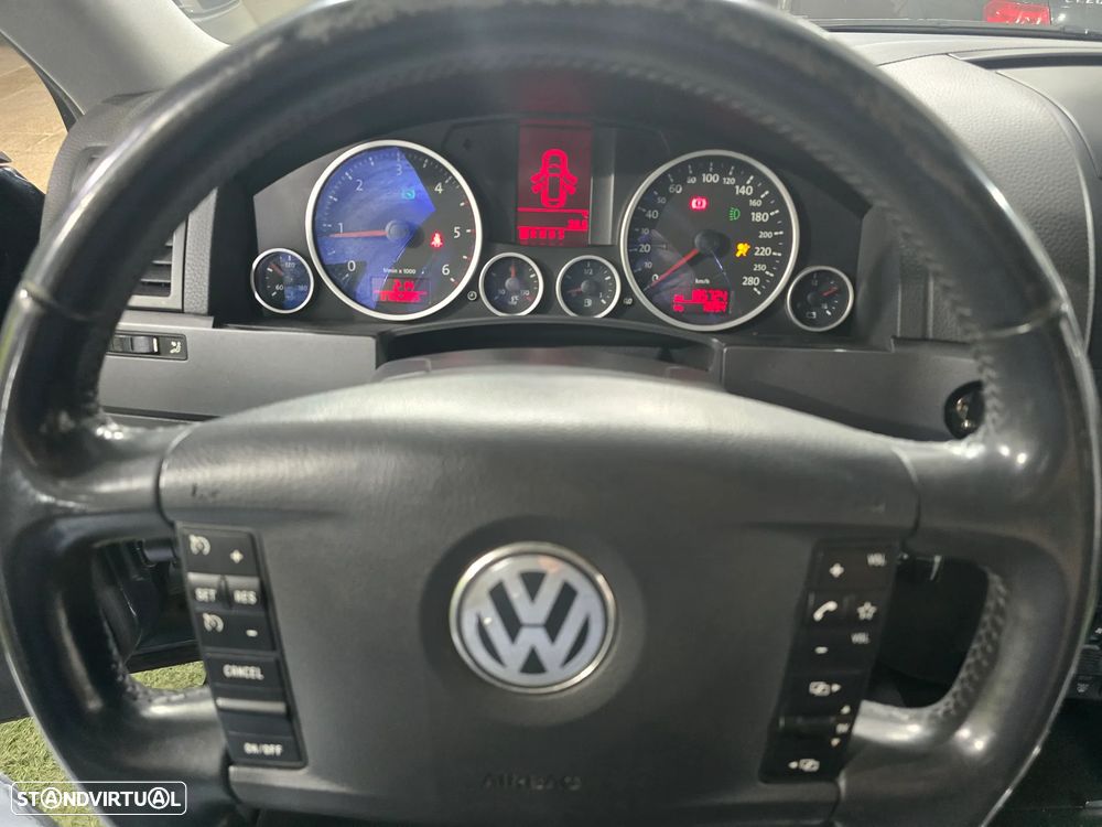 VW Touareg 2.5 TDi Tiptronic - 11