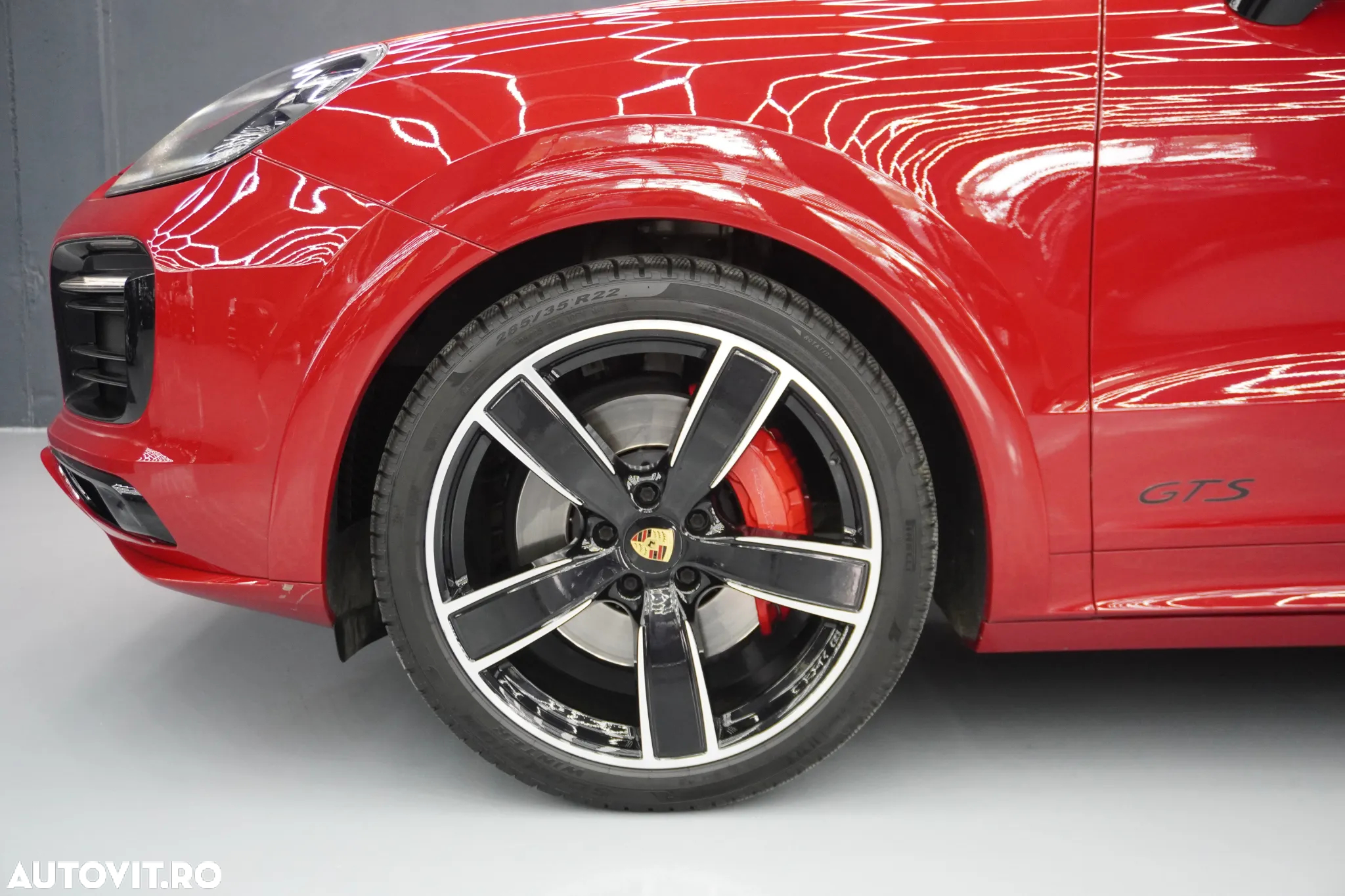 Porsche Cayenne Coupe GTS Tiptronic S - 6