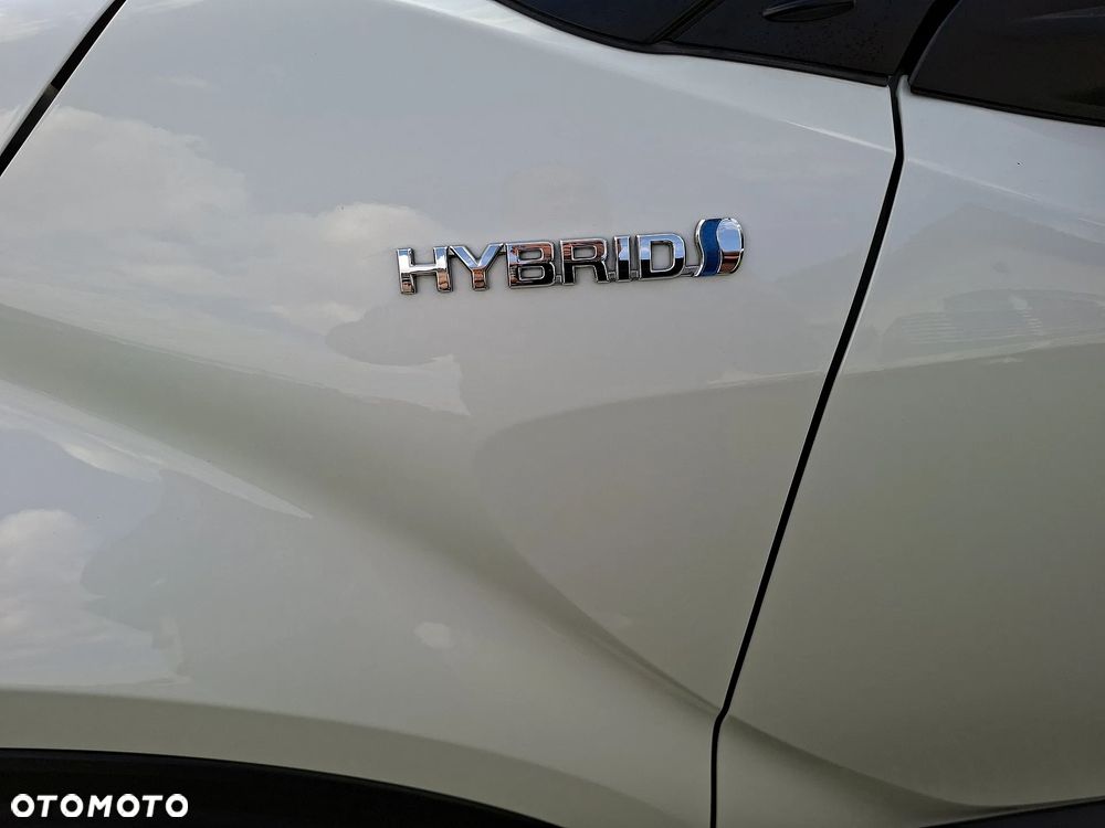 Toyota C-HR - 6