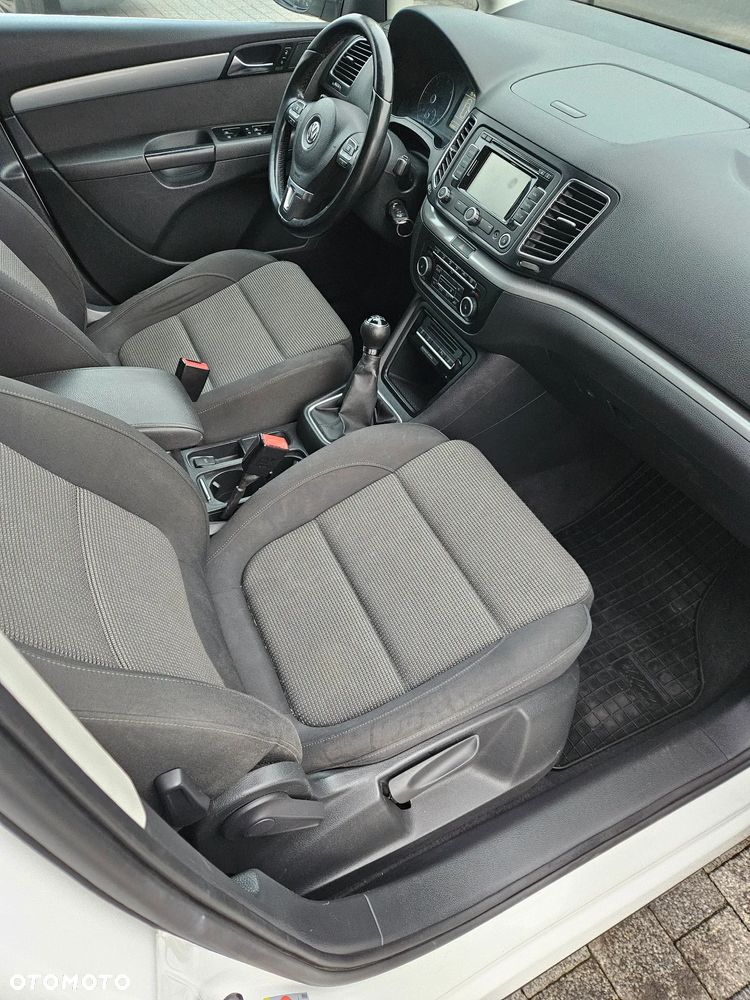 Volkswagen Sharan 2.0 TDI DPF Comfortline - 16