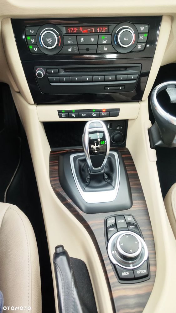 BMW X1 xDrive20d xLine - 8