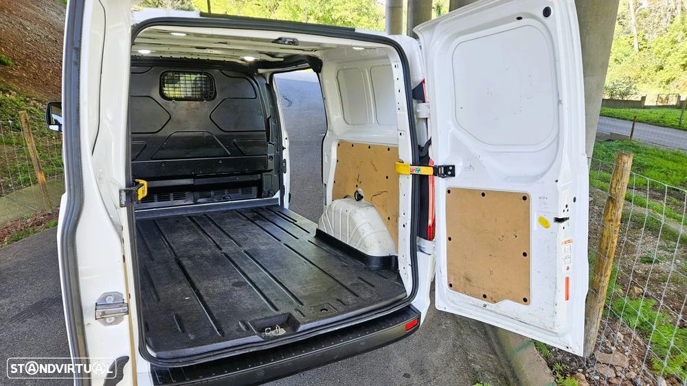 Ford Transit Custom L1H1 2.0 TDCI IVA DEDUTIVEL - 33