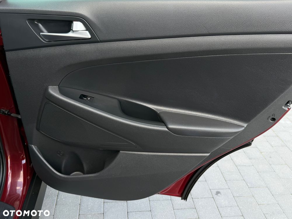 Hyundai Tucson 1.6 Turbo 4WD Intro Edition - 36