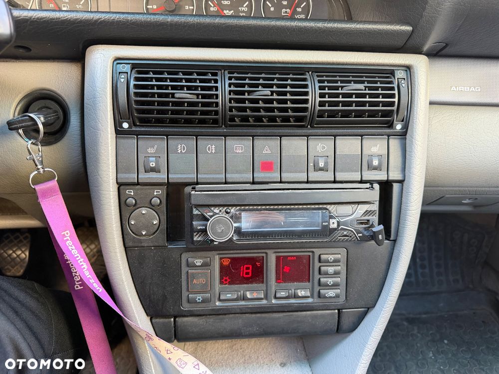 Audi A6 Avant 2.5 TDI - 18