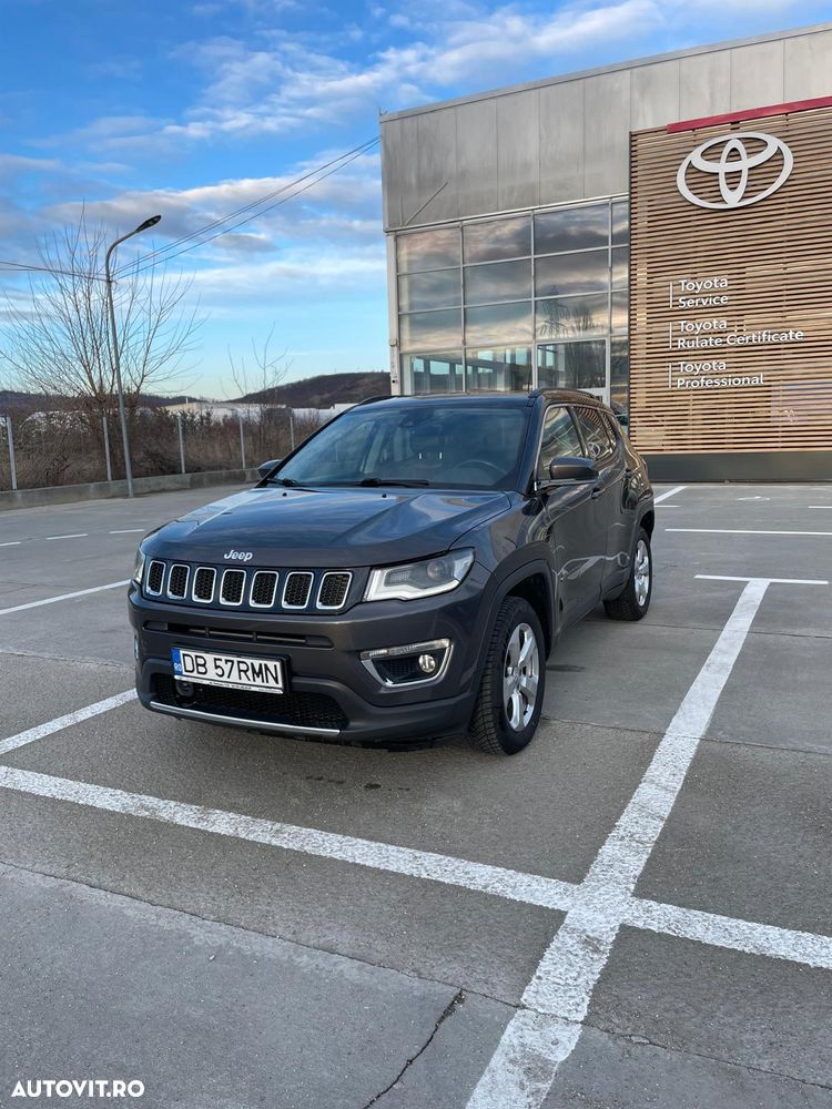 Jeep Compass - 2