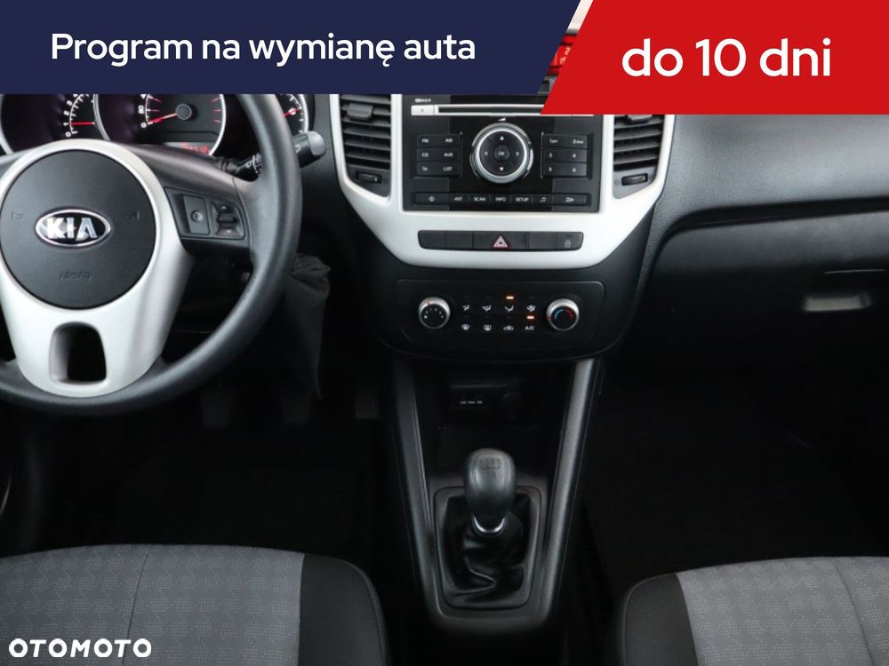 Kia Venga - 14