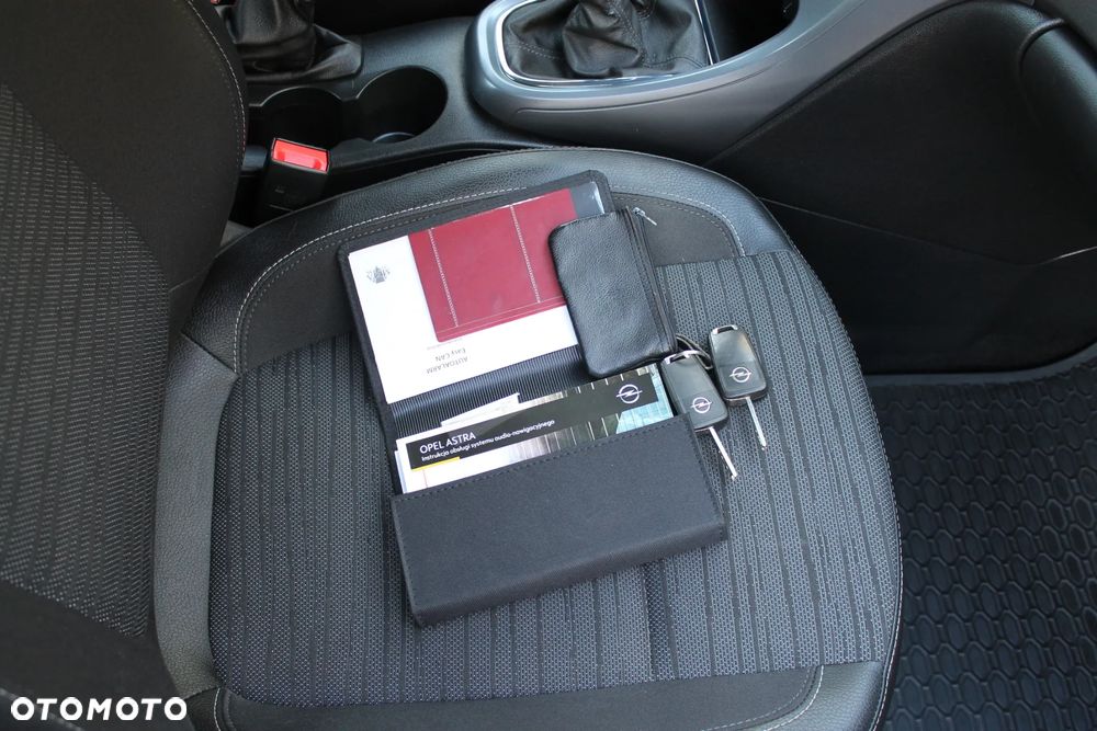 Opel Astra IV 1.4 Enjoy - 36