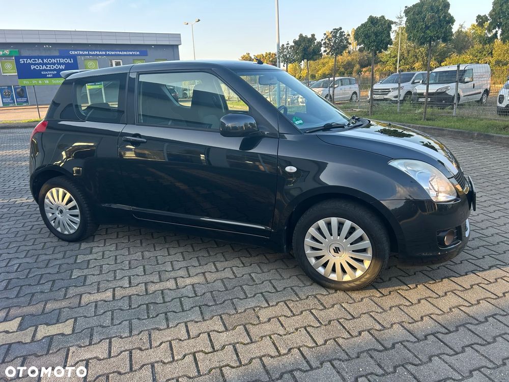 Suzuki Swift 1.3 Comfort+ - 37