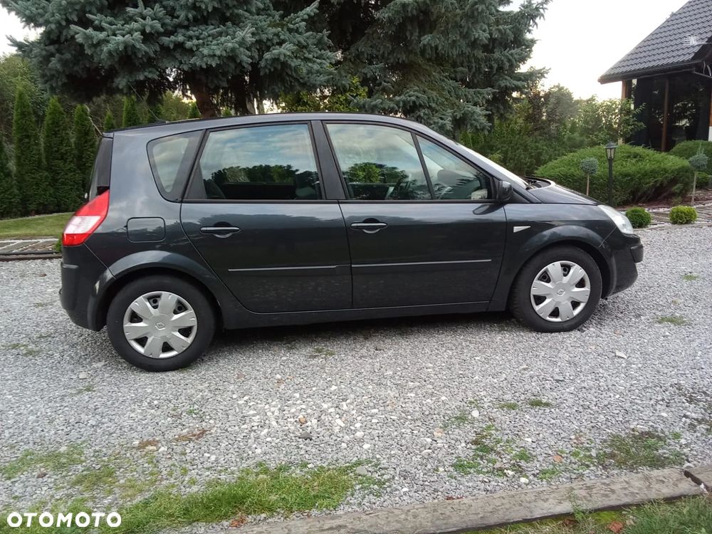 Renault Scenic - 4