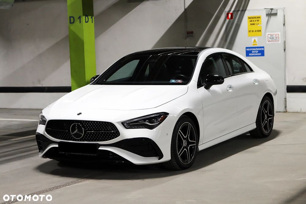 Mercedes-Benz CLA 250 4Matic 7G-DCT AMG Line - 3