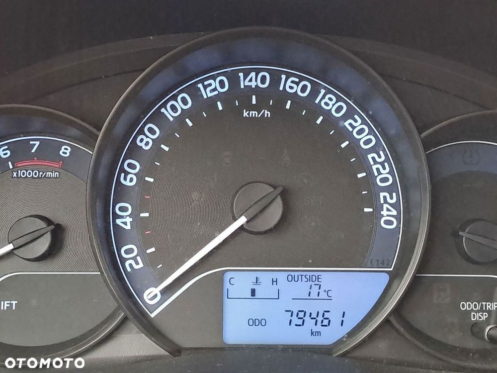 Toyota Auris 1.33 VVT-i Active - 16