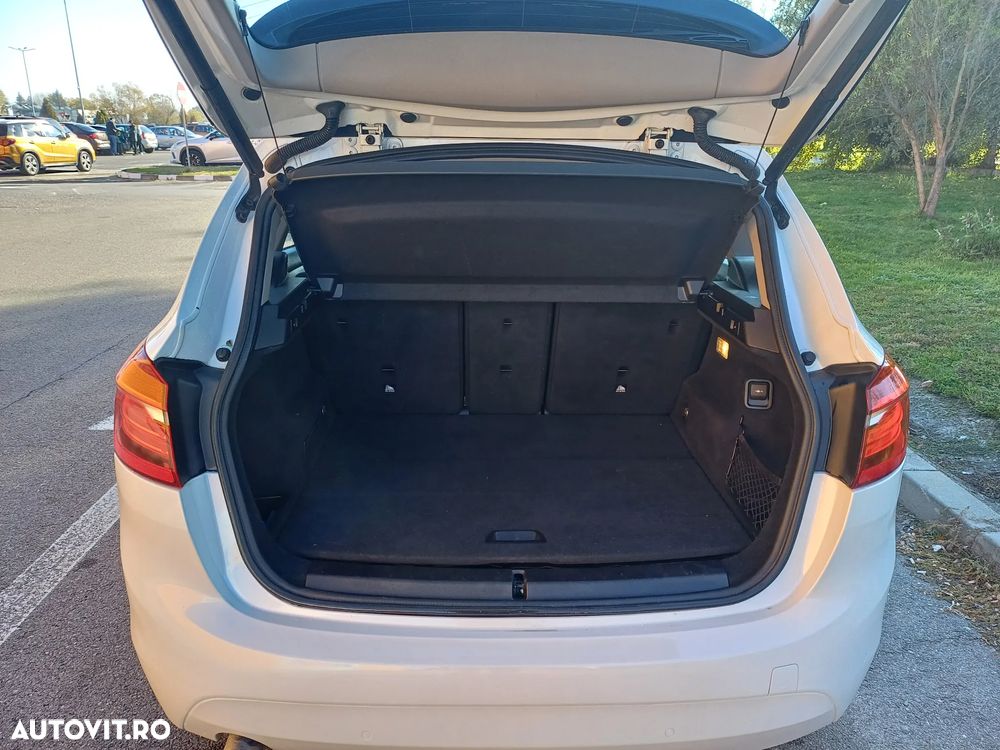 BMW Seria 2 216d Active Tourer Aut. Luxury Line - 12