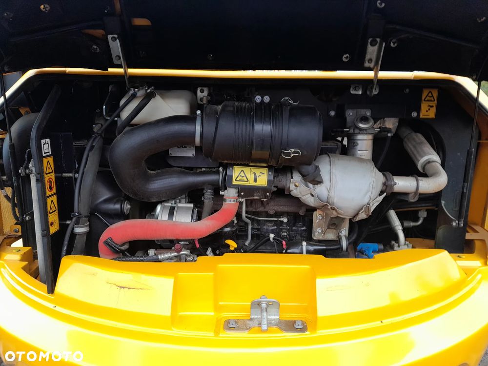 JCB 86C-12018R 8 TON - 20